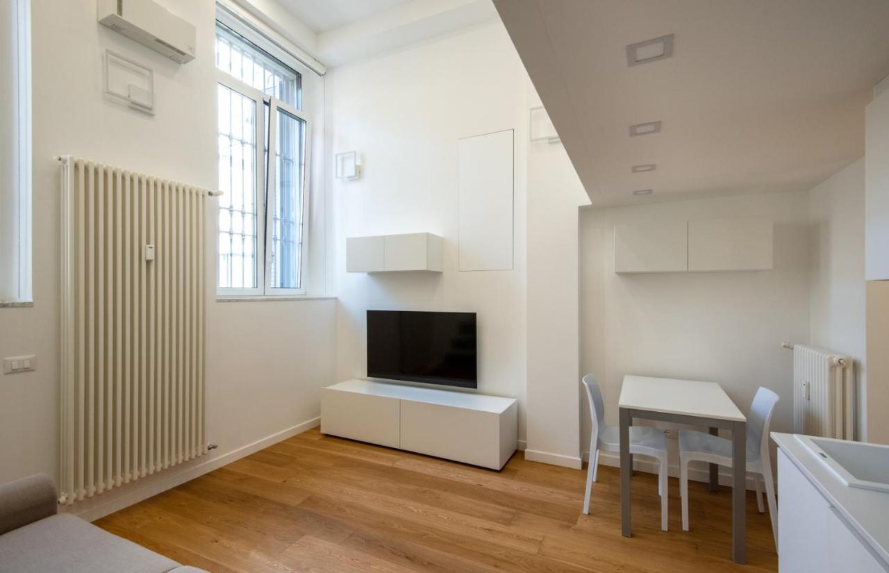 Casa Vacanze Ada Milan Luaran gambar